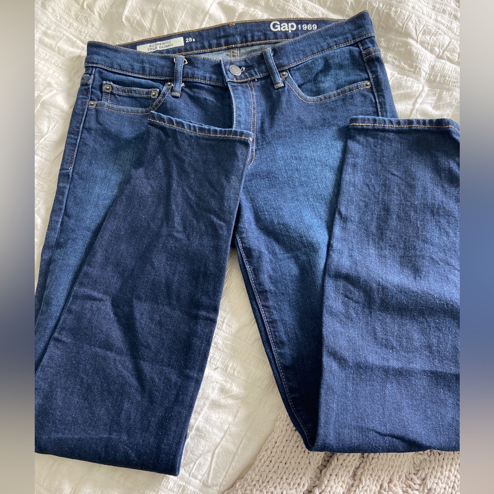 Gap 28short True Skinny jeans